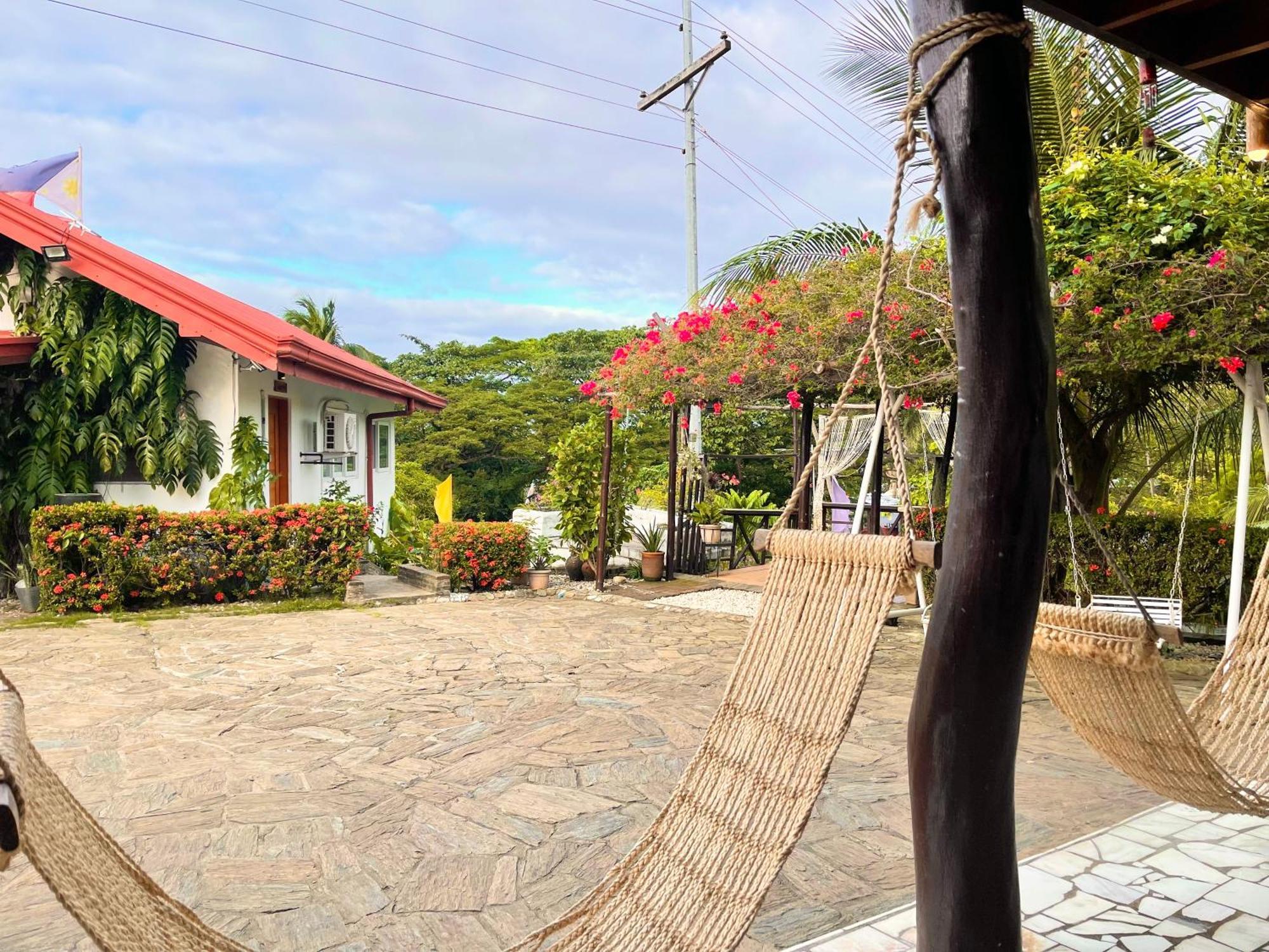 Galera Lodge Puerto Galera Eksteriør bilde