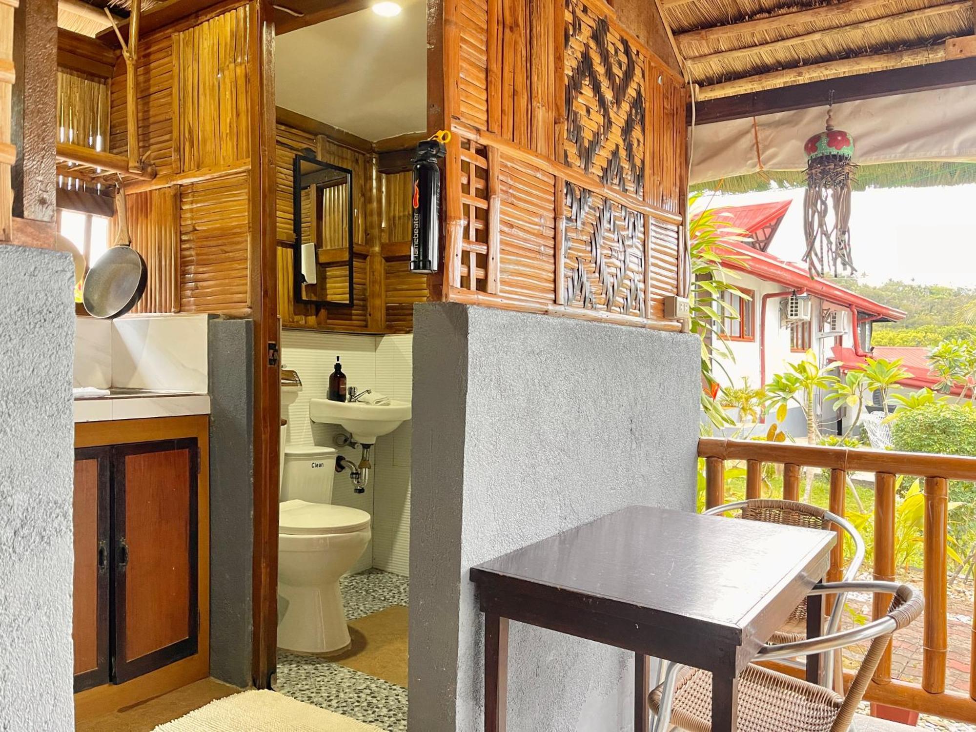 Galera Lodge Puerto Galera Eksteriør bilde