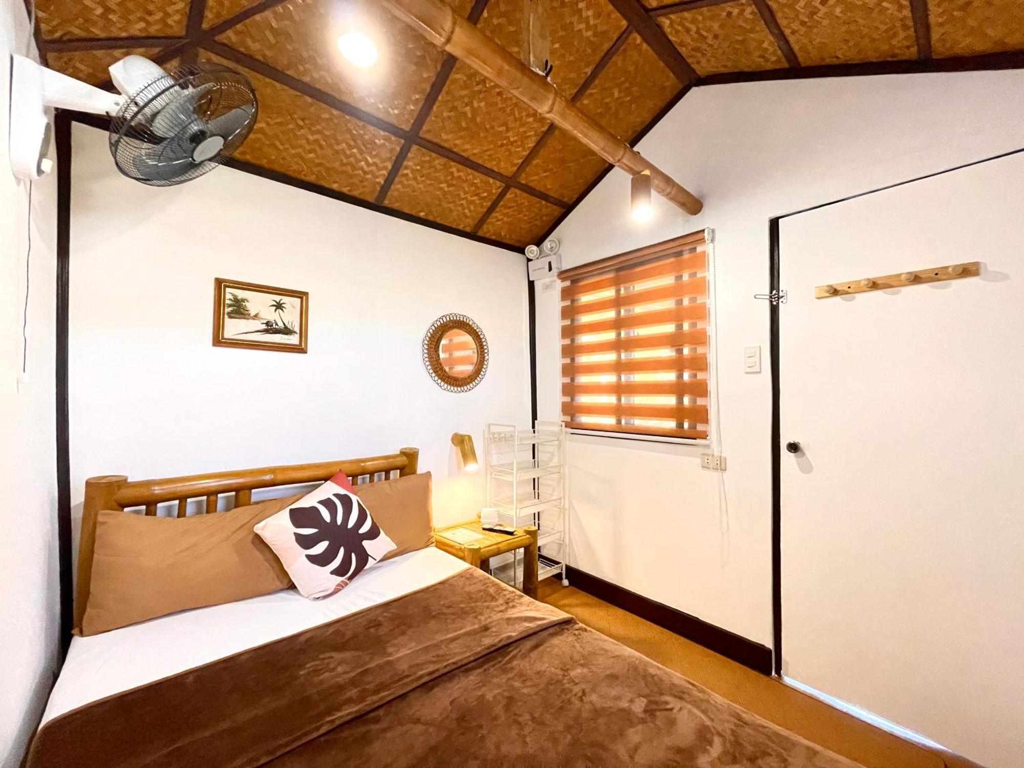 Galera Lodge Puerto Galera Eksteriør bilde